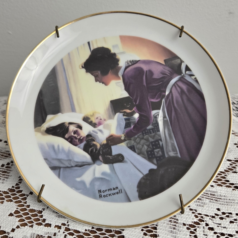Norman Rockwell Mother's Love Decorative Plate with Gold Trim